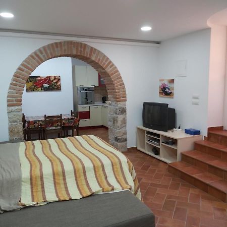 Studio Apartman Marko Porec Ngoại thất bức ảnh